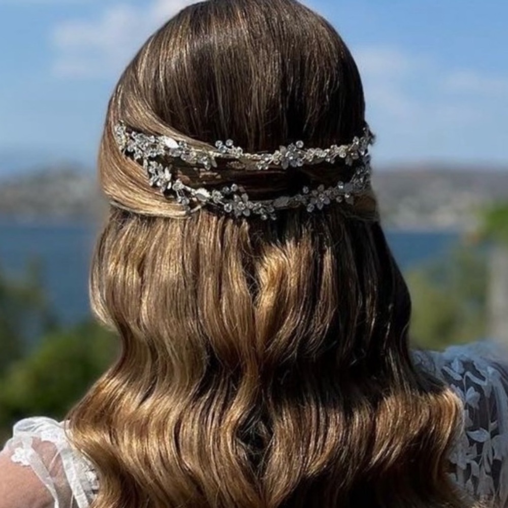 Bridal hairpiece